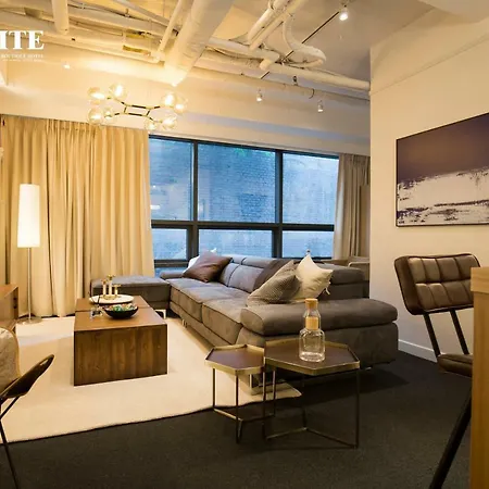 Uh Suite House